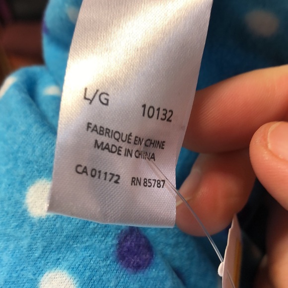 Women’s Long Sleeve Hooded Nightshirt - Picture 3 of 7